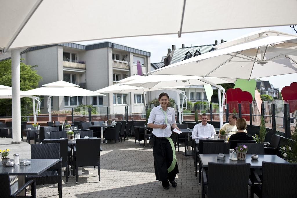 Hotel Rheinpark ריס מראה חיצוני תמונה