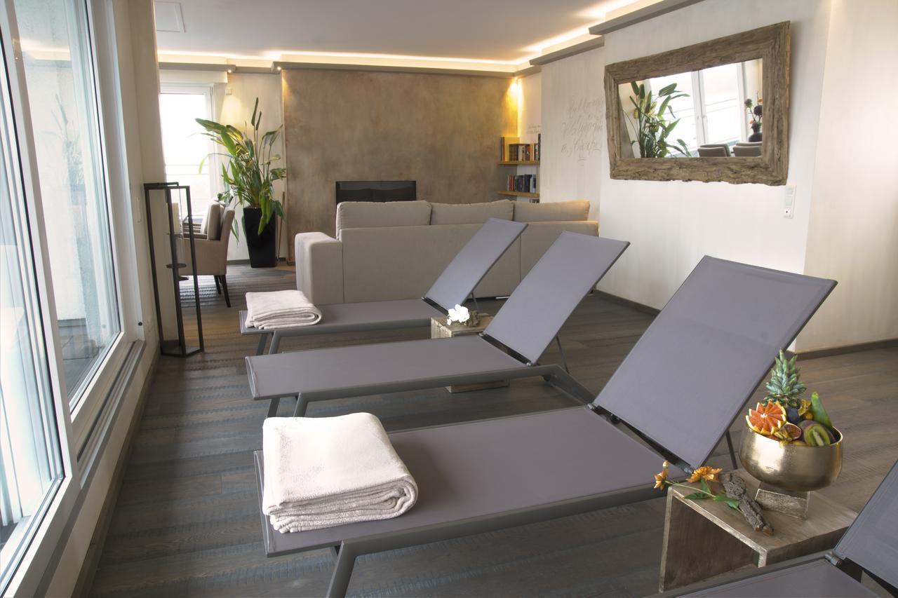 Hotel Rheinpark ריס מראה חיצוני תמונה