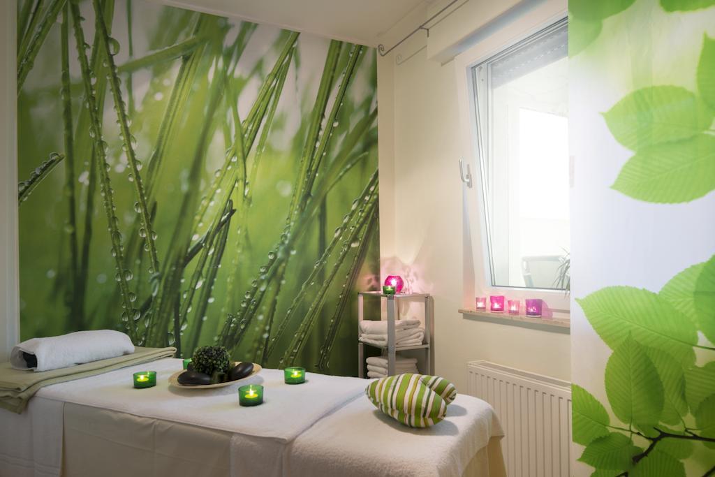 Hotel Rheinpark ריס מראה חיצוני תמונה