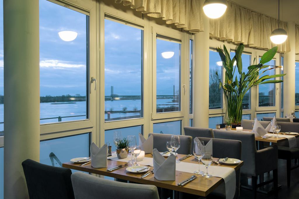 Hotel Rheinpark ריס מראה חיצוני תמונה